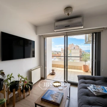 Departamento En Venta Sobre Peatonal - Galeria Acuario I