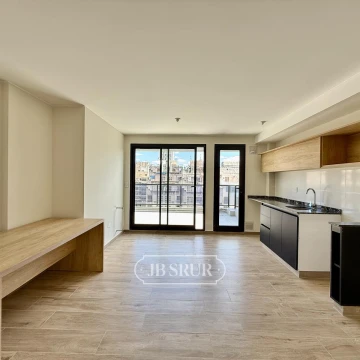 Departamento en Venta de 1 dormitorio con Terraza propia en  Nueva Córdoba
