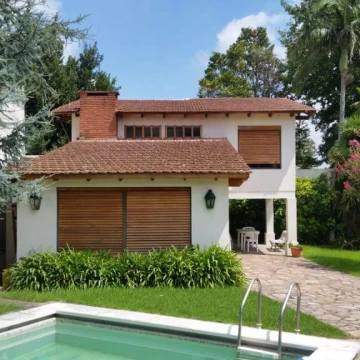 Casa en venta. City Bell
