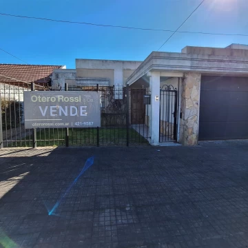 Casa, terreno, venta Tolosa La Plata