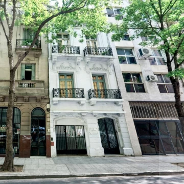 VENTA Terreno/ lote, Zona Balvanera, comercial / Apto edificio