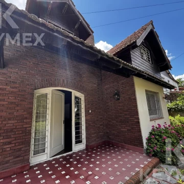 Venta Casa de 4 dormitorios en Barrio Norte La Plata