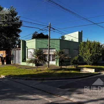 Casa en venta 3 dormitorios cochera San Carlos,  La Plata