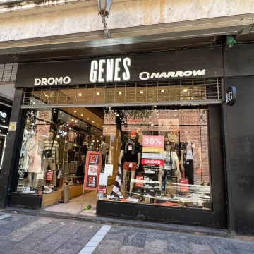 Local Comercial en la mejor zona de la Peatonal de Cordoba . Alto transito!!!