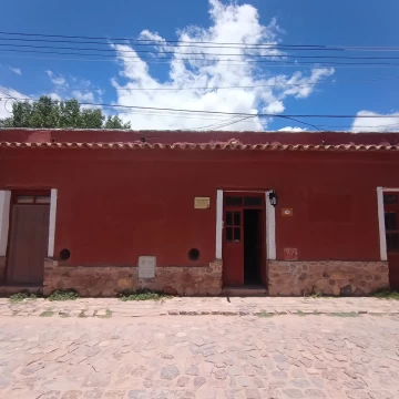 VENTA HOSTEL EN CENTRO HUMAHUACA 13D