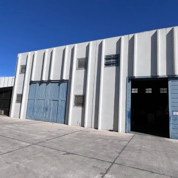 ALQUILER Savio 5000 Ferreyra 636 m2 Potencia Disponible Seguridad 24 hs