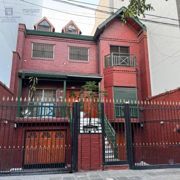 Venta en block 2 triplex en Caballito