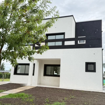 Casa en venta 4 dormitorios + Escritorio San Pablo Pilar