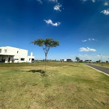 Venta Terreno en Puertos del Lago -  Amarras