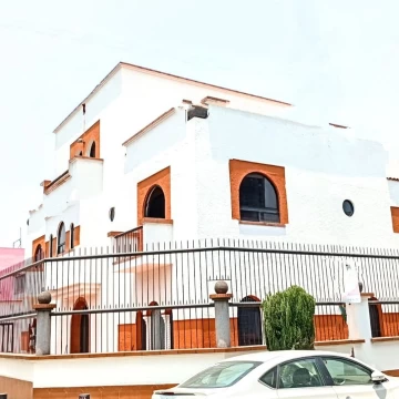 Casa en Venta en Colonia Industrial 