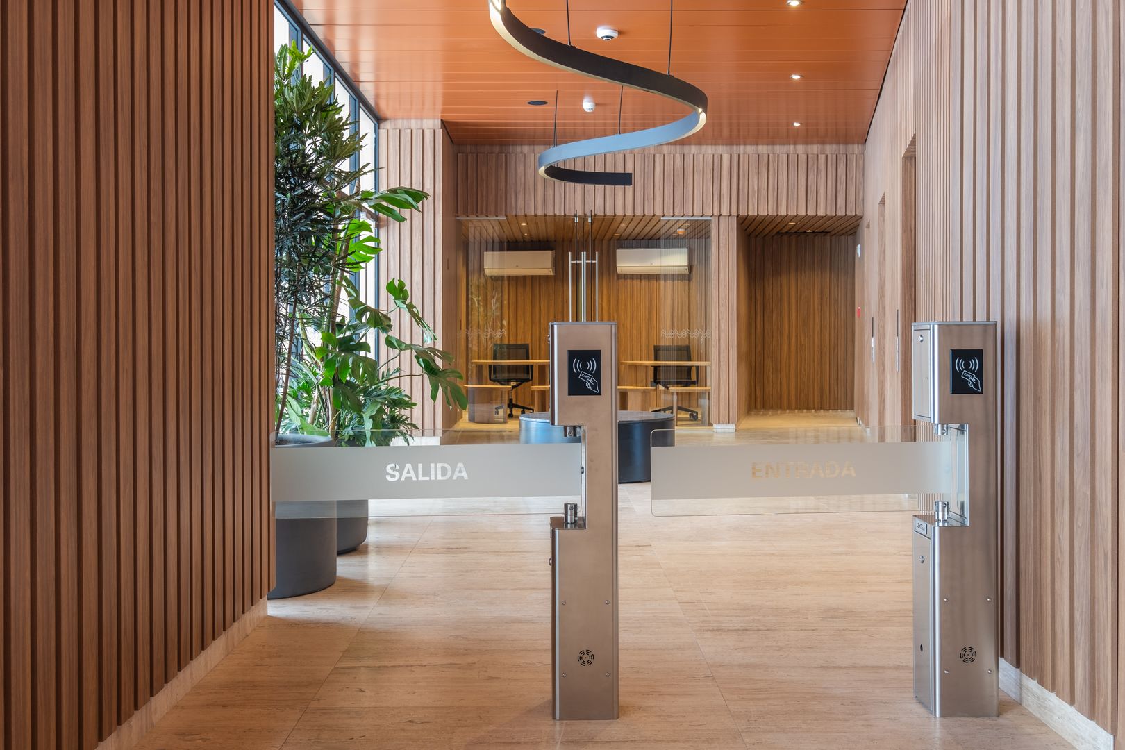 LOBBY 2.jpg
