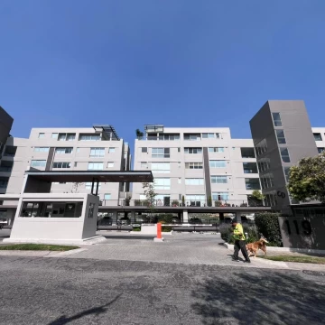 Departamento en venta en Lomas Country Club 