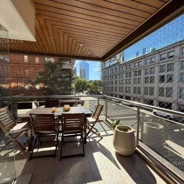 Venta departamento 3 ambientes con cochera en Puerto Madero 
