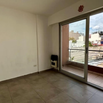 Venta Departamento 1 ambiente dividido  en Parque Chacabuco
