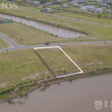 Terreno en Naudir Delta AL RIO MB