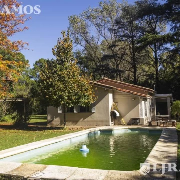 Venta Casa Quinta - 3 habitaciones y pileta - APTA CREDITO - en Villa Astolfi, Pilar