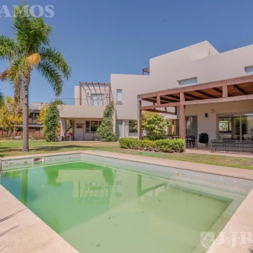 Casa con 5 dormitorios en venta  en Los Castores - Nordelta