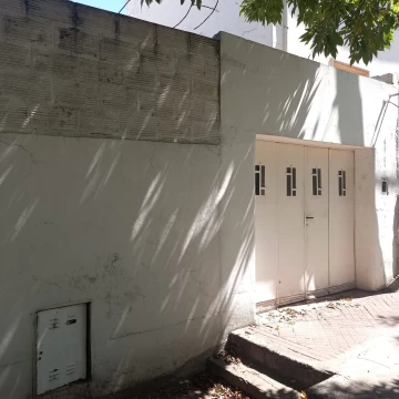 Casa interna con Garage en arroyito