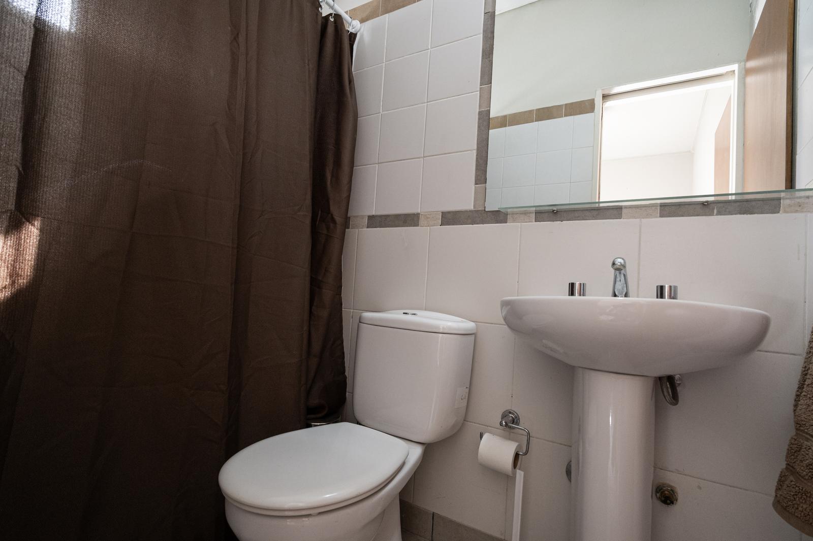 baño de servicio tambien para exterior