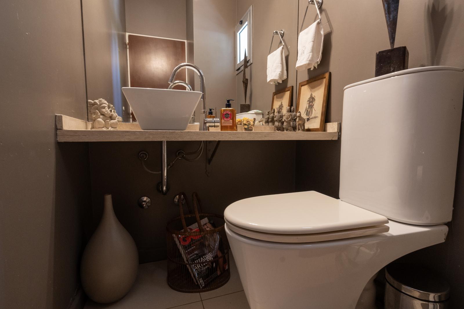 toilette de planta baja