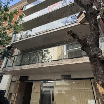 Venta departamento de 2 ambientes en Almagro, piso alto al contrafrente. Proxima entrega.