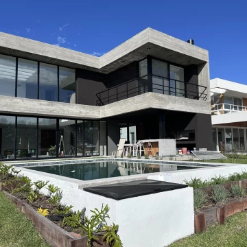 Casa en Construccion en los puentes, Nordelta