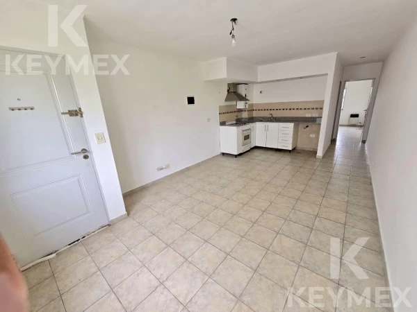 Departamento venta 1 dormitorio c/ cochera La Plata