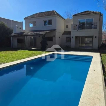 Casa  en Venta en Saint Matthew´s, Pilar, G.B.A. Zona Norte
