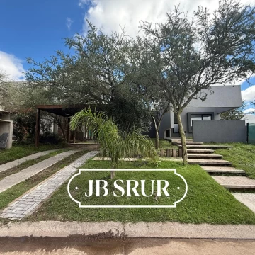 Casa en  Venta en Las Cañitas Barrio Privado de 2 Dormitroios a Estrenar