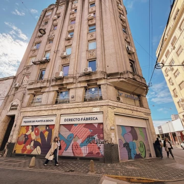 Sarmiento 999 - Importante Local En Esquina San Luis Y Sarmiento En Alquiler - Centro, Rosario