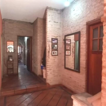 Venta Casa Terreno 4 ambientes Villa Luzuriaga La Matanza
