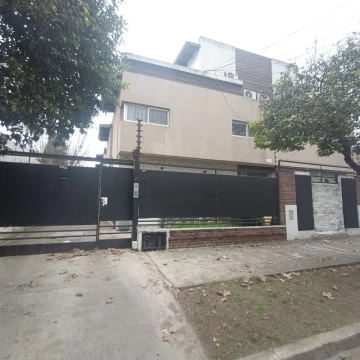 Venta | Duplex | 4 ambientes | Con Renta | Monte Grande