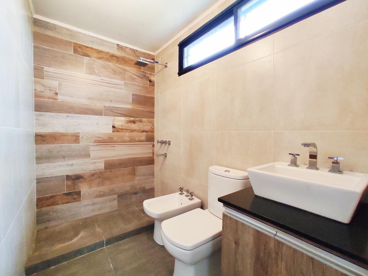Casa de 3 dormitorios en venta en Rosario