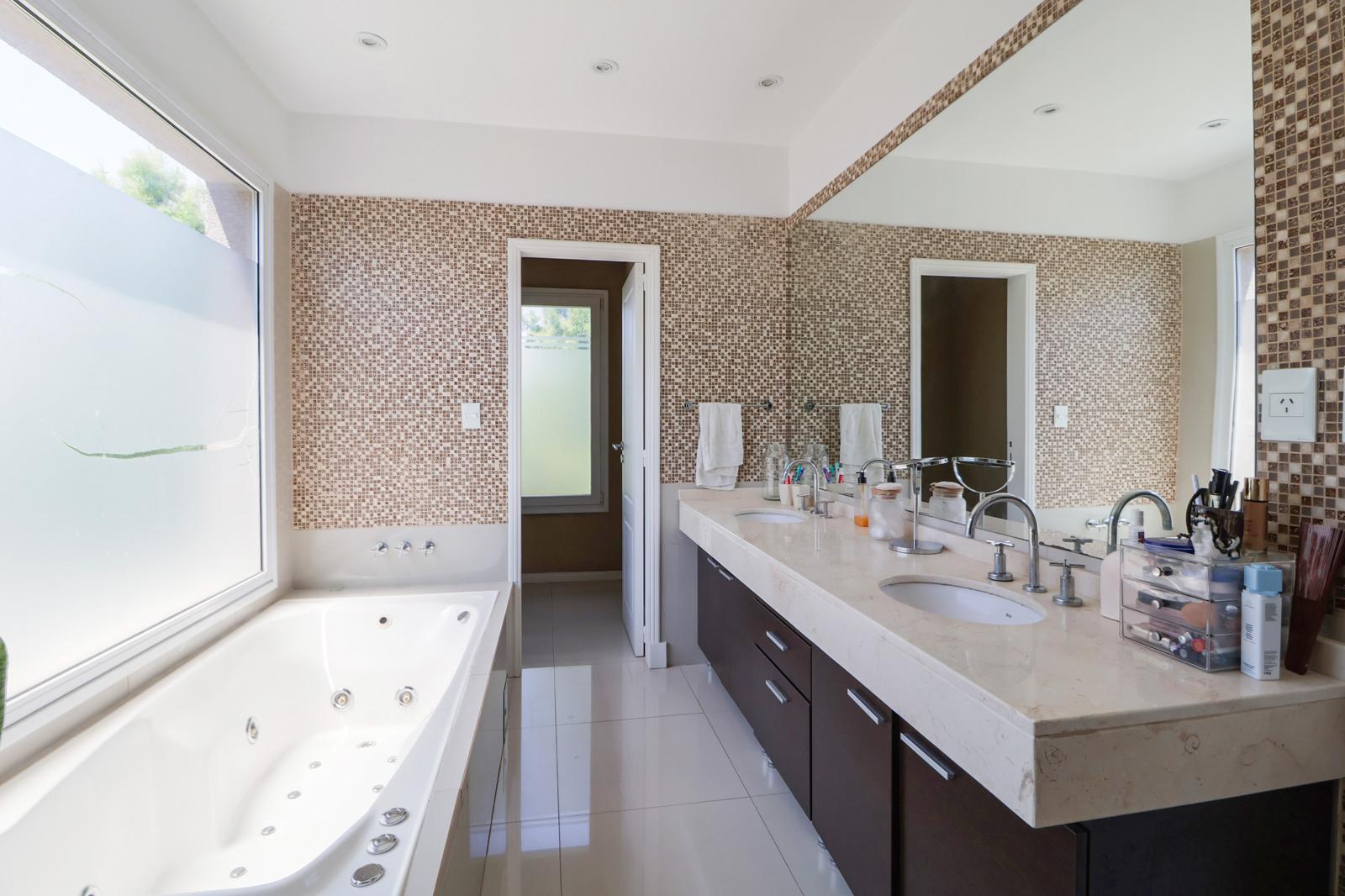Baño de master suite