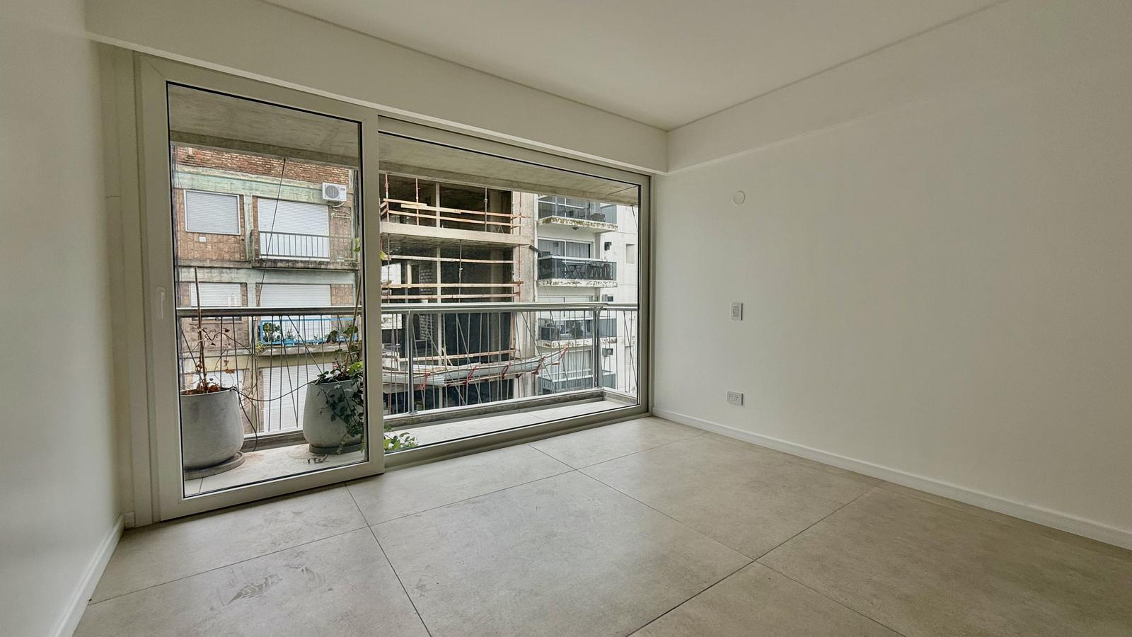 Departamento en venta de 2 dormitorios con vista al rio Rosario Centro