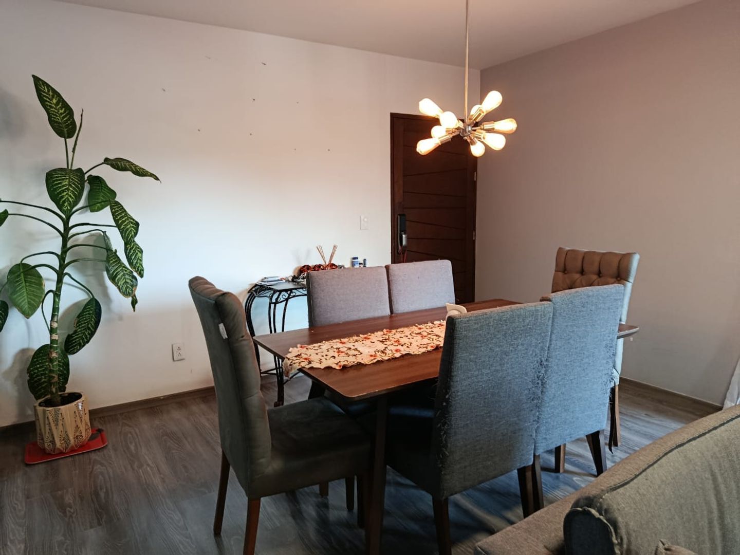 comedor a puerta1.jpg