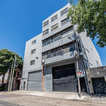 Edificio Comercial en Villa Ballester