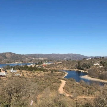 Terreno en Venta en Parque Síquiman. Vista al lago. Oportunidad desarrollo.