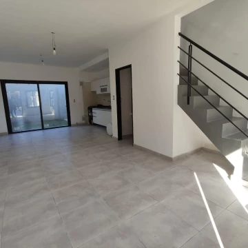 Venta duplex Ituzaingo Udaondo