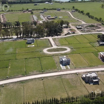 LOTE LOMAS DE EZEIZA