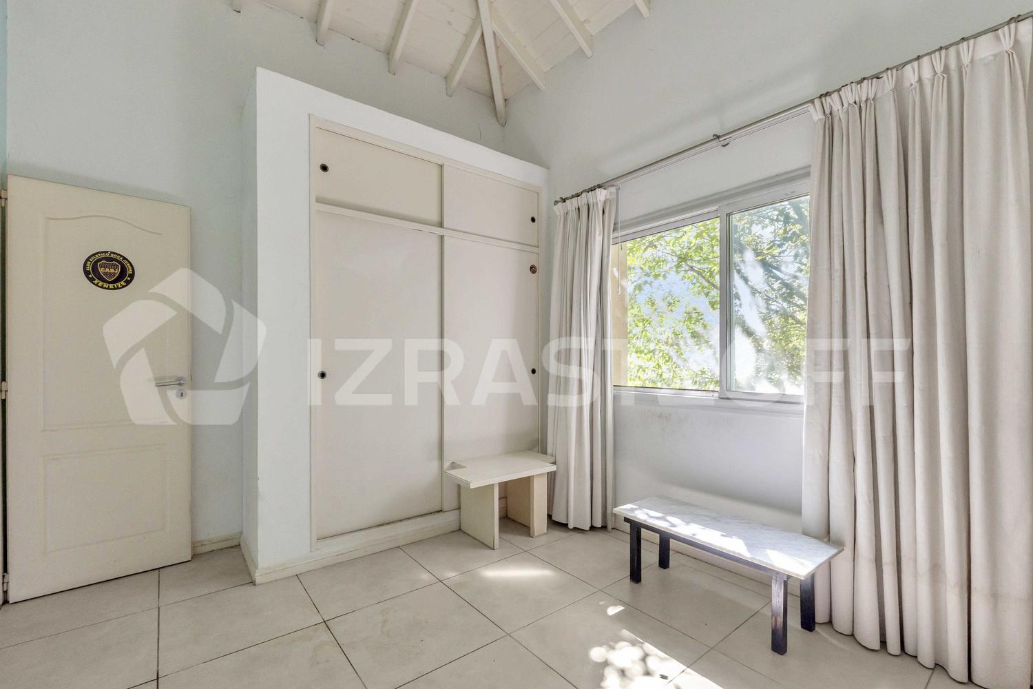 Excelente casa en venta en barrio cerrado Las Orquídeas - se acepta propiedad en pago - 5