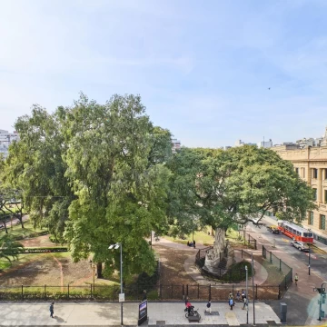 Piso Francés Emblemático – 396 m² | Plaza Rodríguez Peña | Único Recoleta