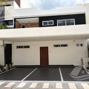 Casa en Renta en Residencial  Cancún  Aqua