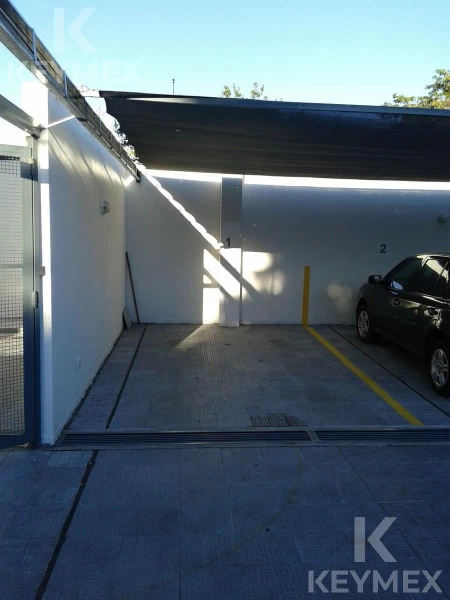 Cochera en venta Semicubierta La Plata