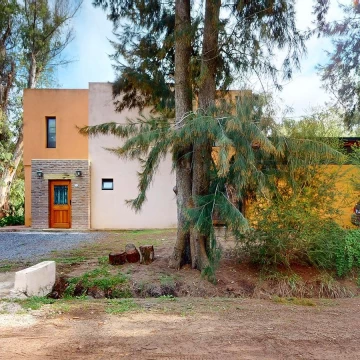 Casa - Barrio Los Bosquecitos