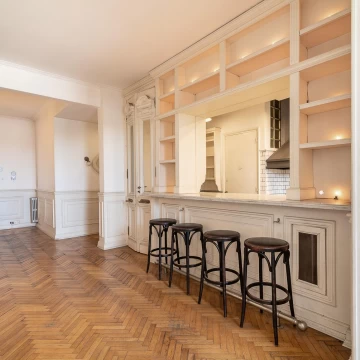 Venta Departamento 4 ambientes en Barracas con patio