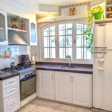 Casa en el puerto de 7 ambientes-Oportunidad