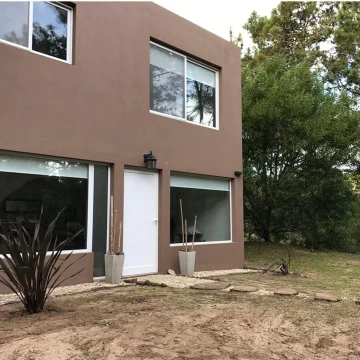 Casa 4 ambientes  Mar de las Pampas venta directa