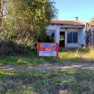 Chalet 3 ambientes a reciclar Ituzaingo