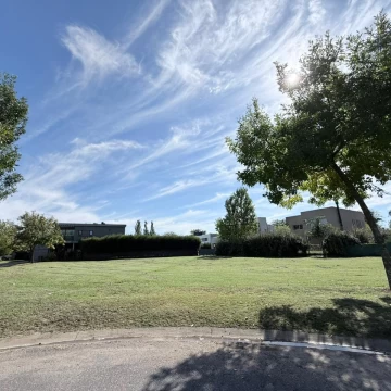 VENTA LOTE INTERNO DE 750M2 EN FINCAS DE HUDSON